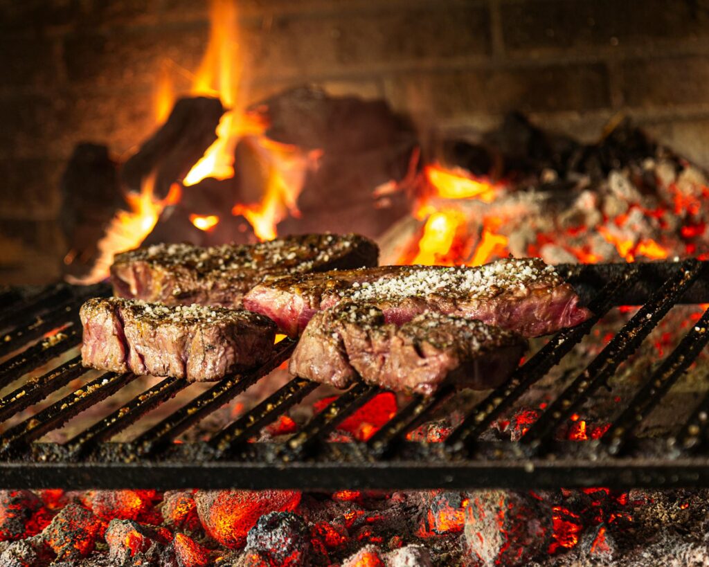 Como escolher uma empresa de churrasco a domicílio?